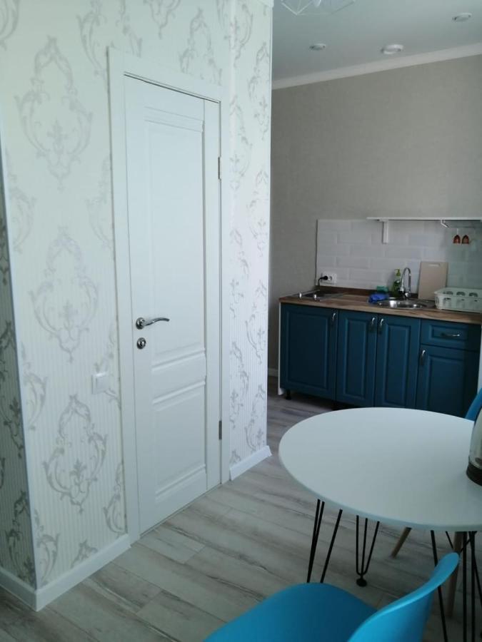 Apartamento Happy House Karagandy Exterior foto